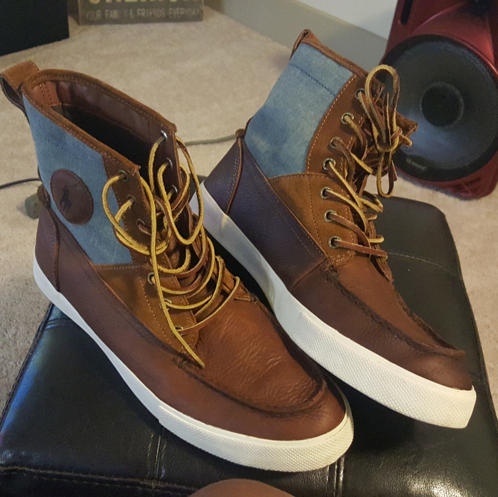 Mens boots